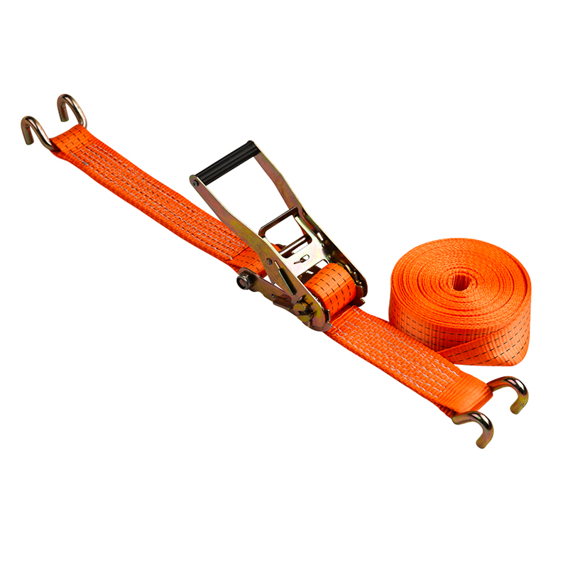 2インチ50mm*5tは、Uフックでストラップを縛ります